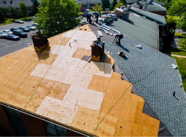 Navigating Roofing Insurance Claims and What to Expect
